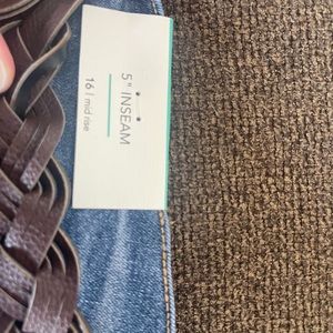 Maurices belted jean shorts 16